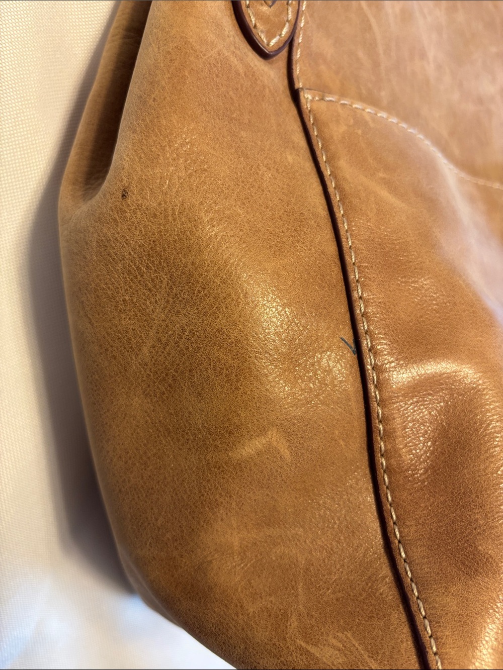 Classic Tan Leather Frye Shoulder Bag - Picture 5 of 14